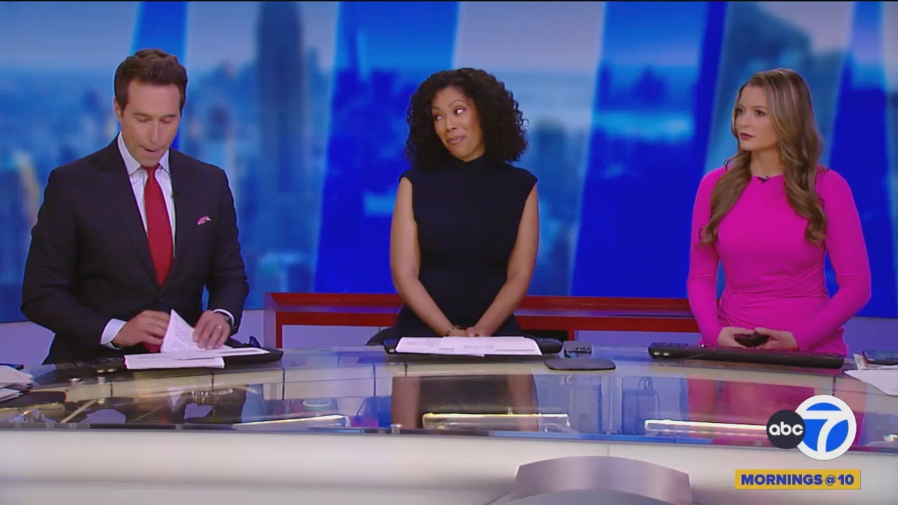 Eyewitness News Mornings at 10_20250113_15001600.ts_snapshot_15.44.547
