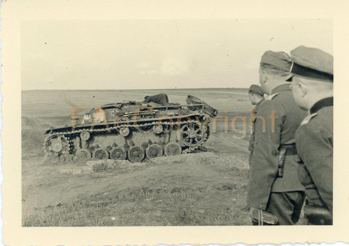 StuG Sturmgeschütz Panzer Tank Foto1
