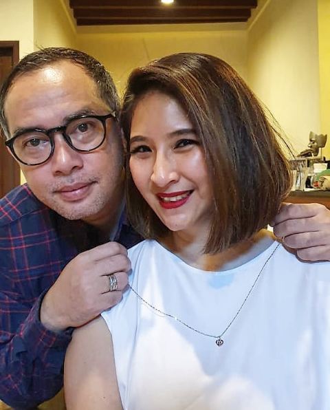 Novita Angie dan Sapto Haryo Rajasa