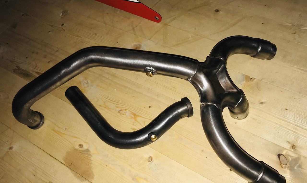 6CD5DBE0-273B-475B-98B7-58BF2E33C7A5