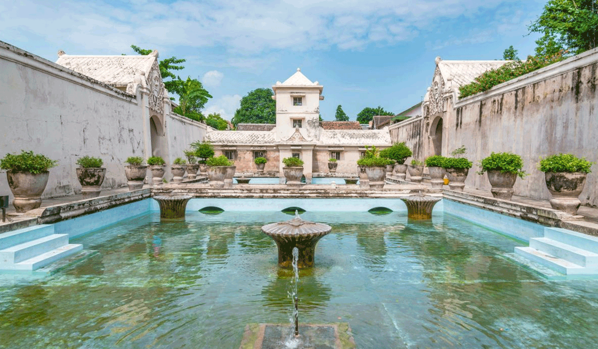 Menyelami Keindahan dan Sejarah Taman Sari Tourist Village Yogyakarta