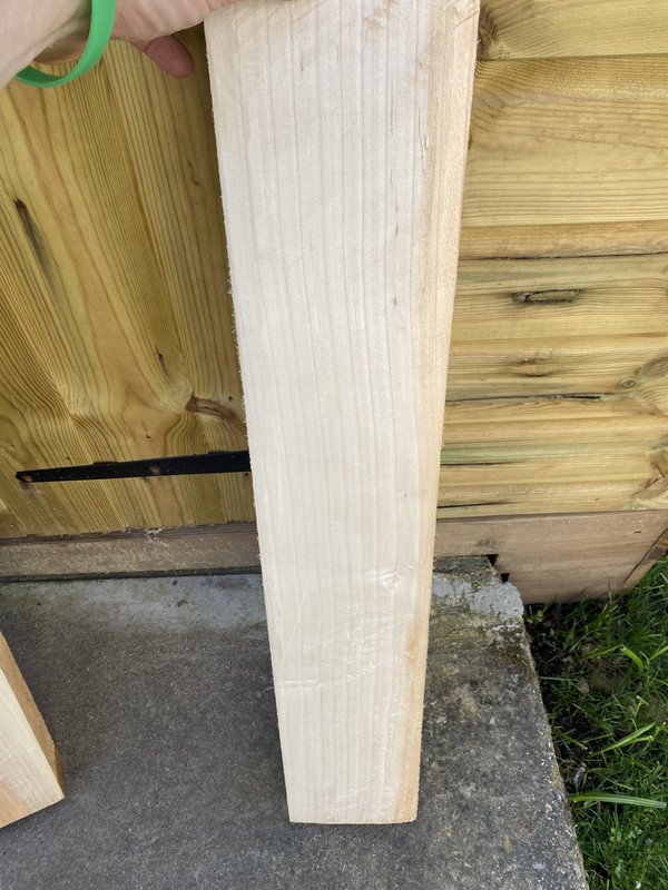 DD588BFD-0EC5-41F3-AACD-830BF89DAFD2