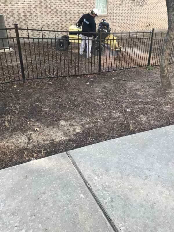 D9E36625-909B-40A0-BFFC-9F75EAD7BF1B