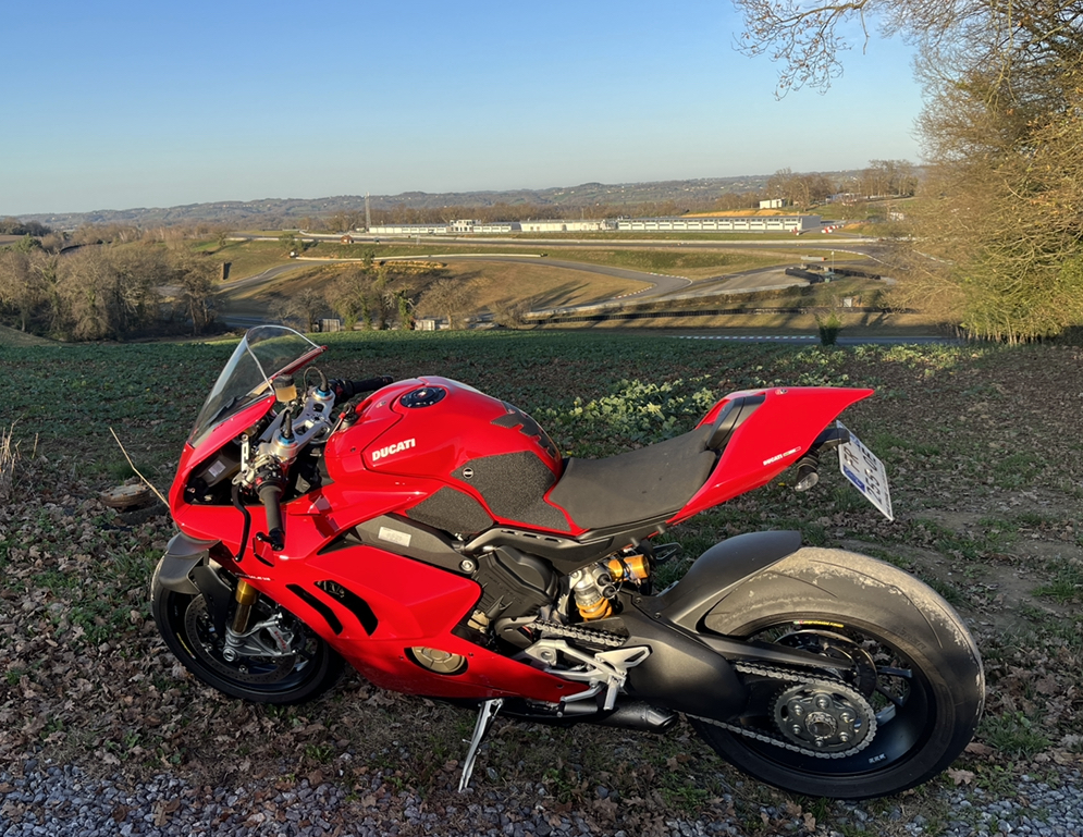 686F0627-2F78-4511-89C1-C2668F88B3A1