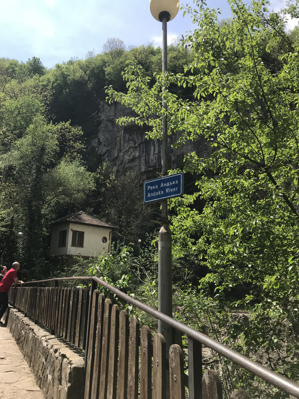 A5889B64-FFC6-48CF-BB83-66F0BDBF3A29