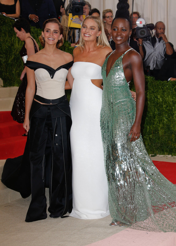 emmawatson-updates.com (226)