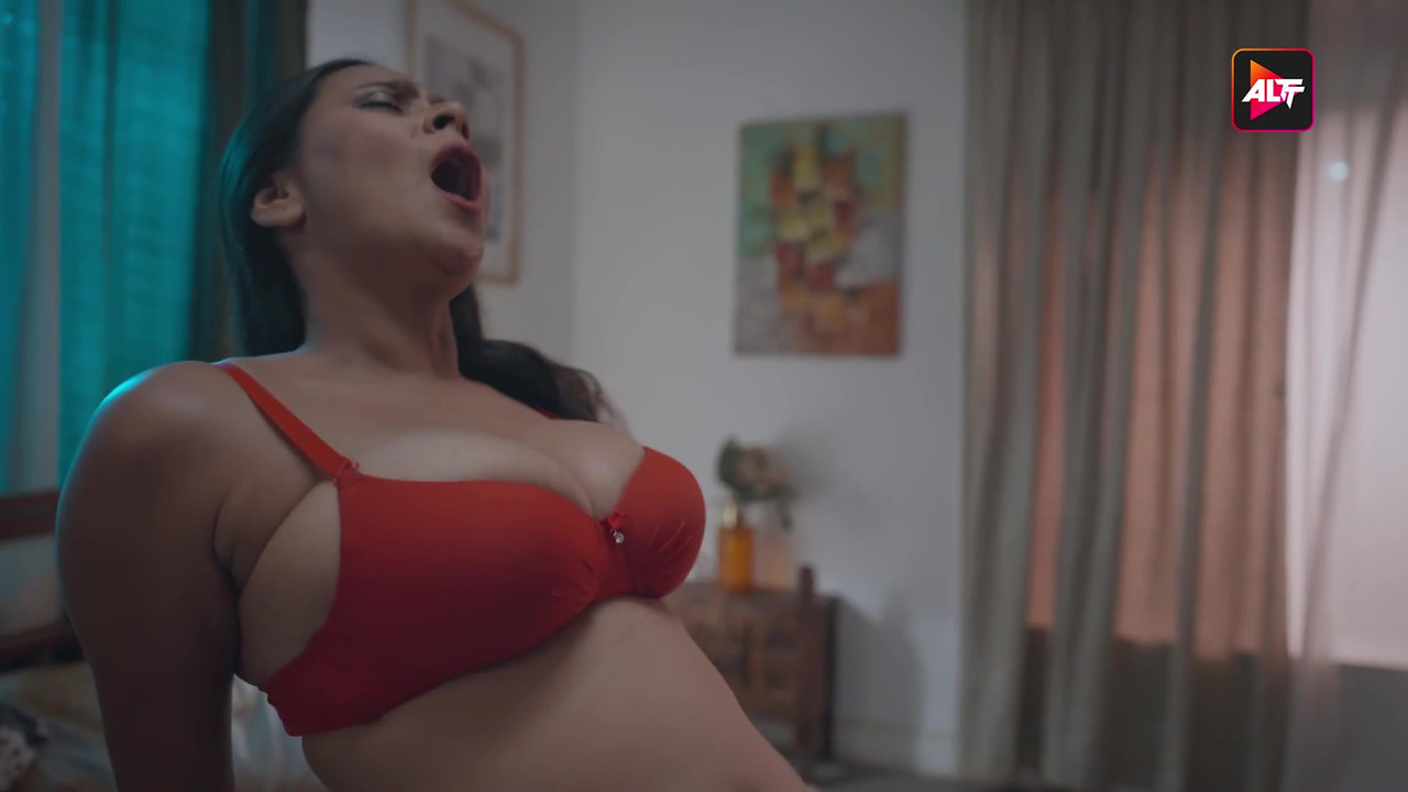 vlcsnap-2025-05-13-01h39m20s930