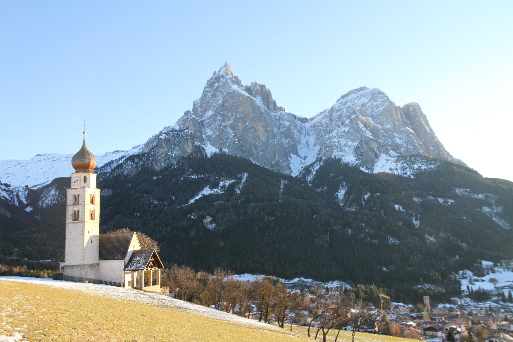 DOLOMITAS: NIEVE Y MERCADOS NAVIDEÑOS EN NOCHEVIEJA - Blogs de Italia - FIE- SELVA DI VAL GARDENA-STA. CRISTINA DI VAL GARDENA (10)