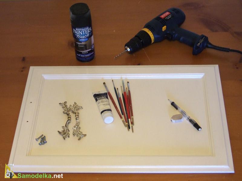 Наносим контуры рисунка на подставке карандашом.