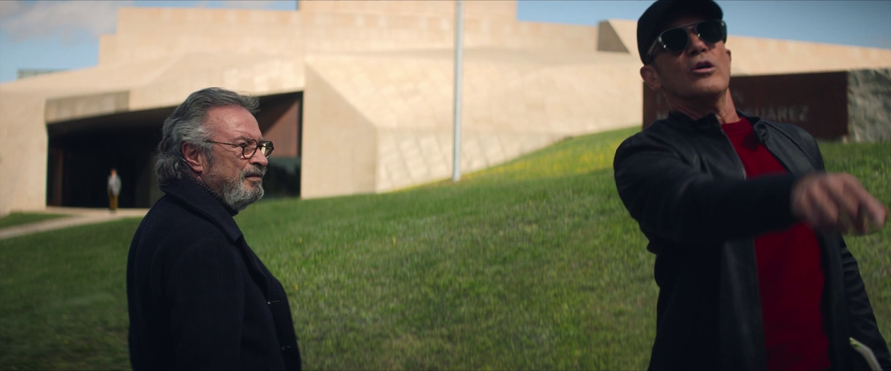 vlcsnap-2025-03-01-19h46m11s981