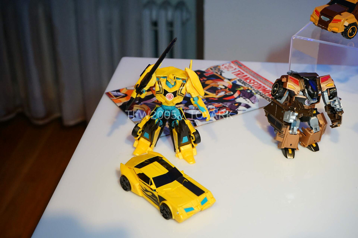 NYCC2015-Transformers-RID-019
