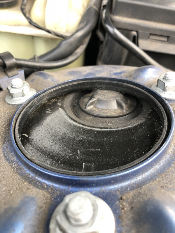 D233BB60-7E04-4115-BBA2-A701B90577CF