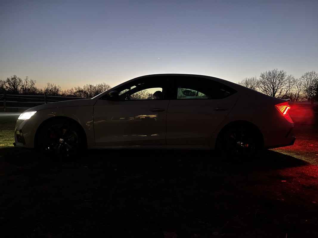 44DA66CF-17E9-4E1D-BD8A-F7983D6D00EE