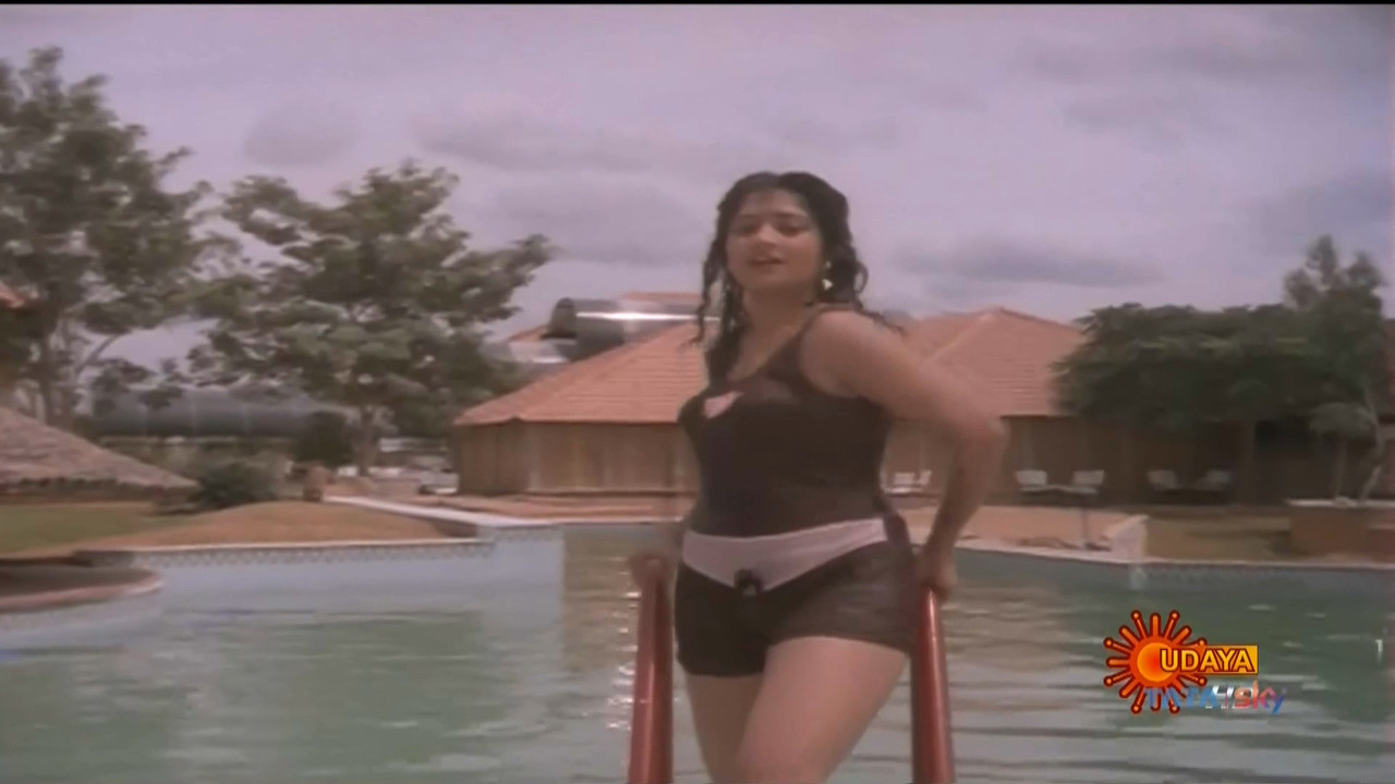 Vanitha Vasu Hot NR.mp4_20210825_073447.361