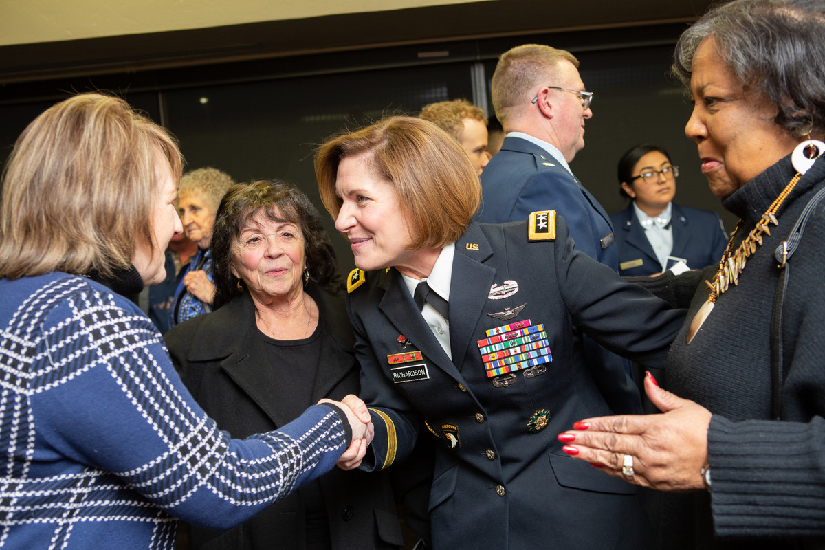 [Image: 20190304-Lt-General-Laura-Richardson-nor...2000px.jpg]