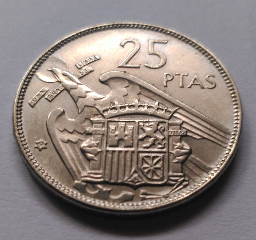 25 pesetas 1957 (*61). Estado Español IMG-20181129-163923