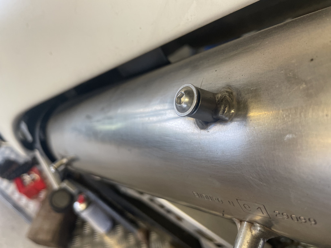 B456C2CE-86CA-46C0-A578-5589A38AC876