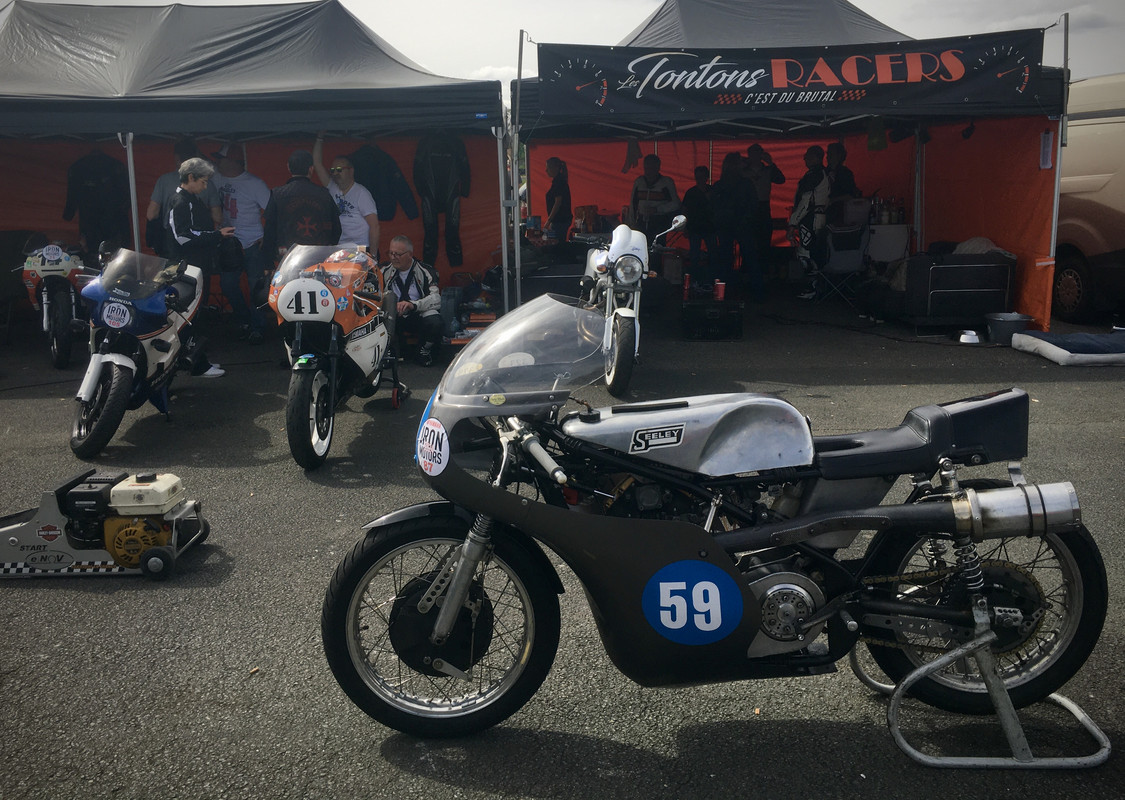 8ADC9CDA-D9D4-49DD-A64A-7317467C77D8