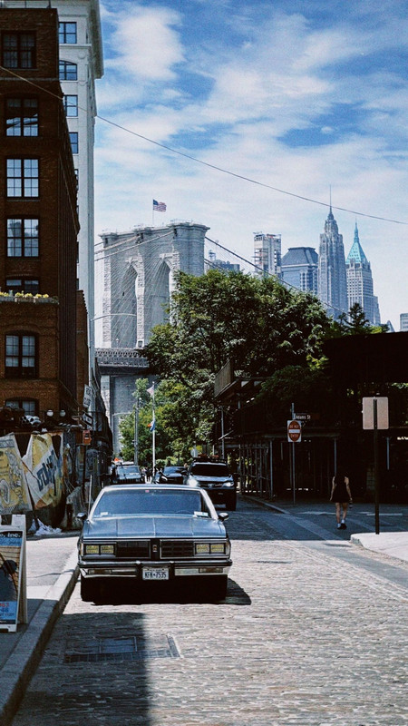 Brooklyn vertical street and architecture