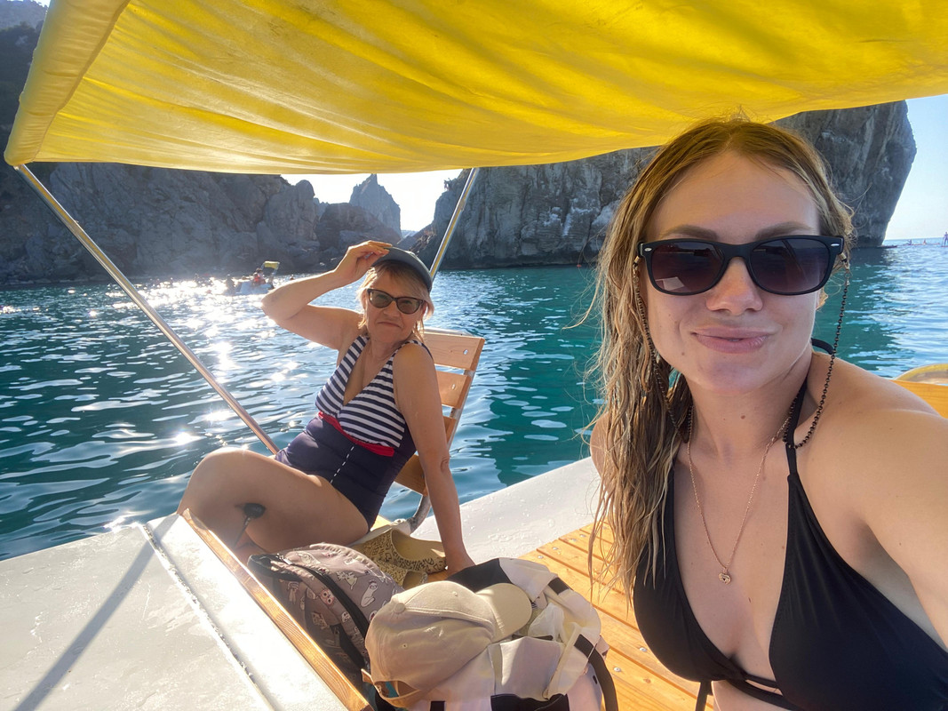 Длчь катамаран Симемз.