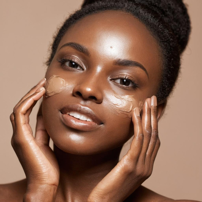 TEMPTU SilkSphere Airbrush Foundation: Long-Lasting Liquid Makeup, Medium to Full Coverage, 4-In-1 Formula Foundation, Primer, Concealer & Correcto, Luminous, Dewy Finish, Available in 18 Shades