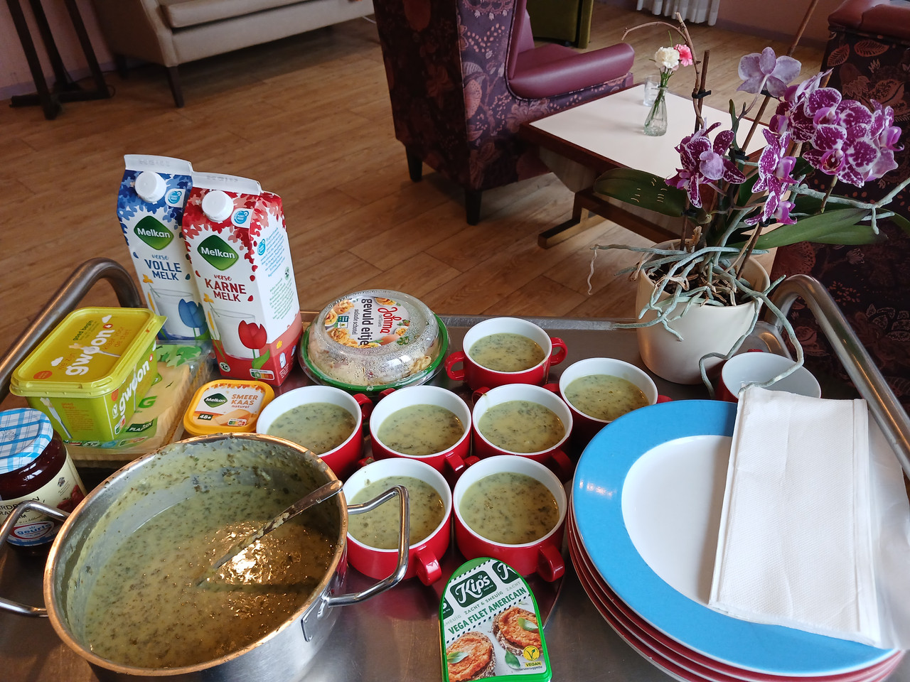 [Image: LVEG-BOERENKOOL-STAMPOT-CHAMPIGON-ROOMS-LAUR260131.jpg]