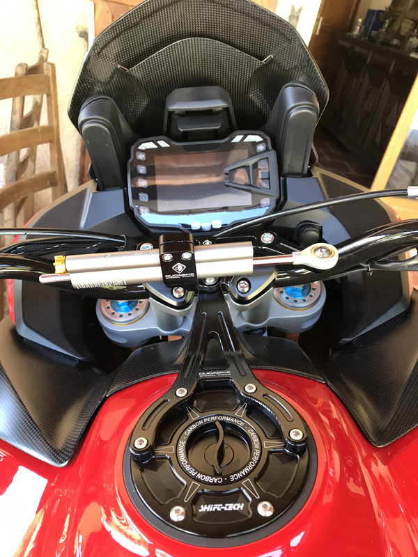 9861580D-C1F0-45D8-92F8-BCD371998648