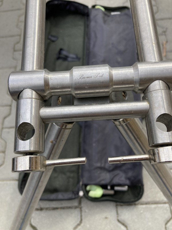 9C7F82DB-288E-4EF4-9861-0E5A350D12D9