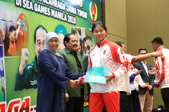 Atlet Jatim Harus Kibarkan Bendera Merah Putih dan Kumandangkan Indonesia Raya Di Sea Games Manila