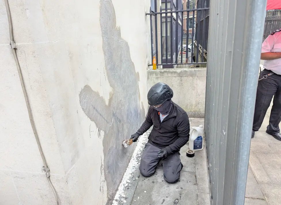 ............... banksy