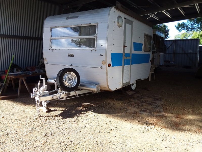 1975 Franklin Van | Classic Caravans