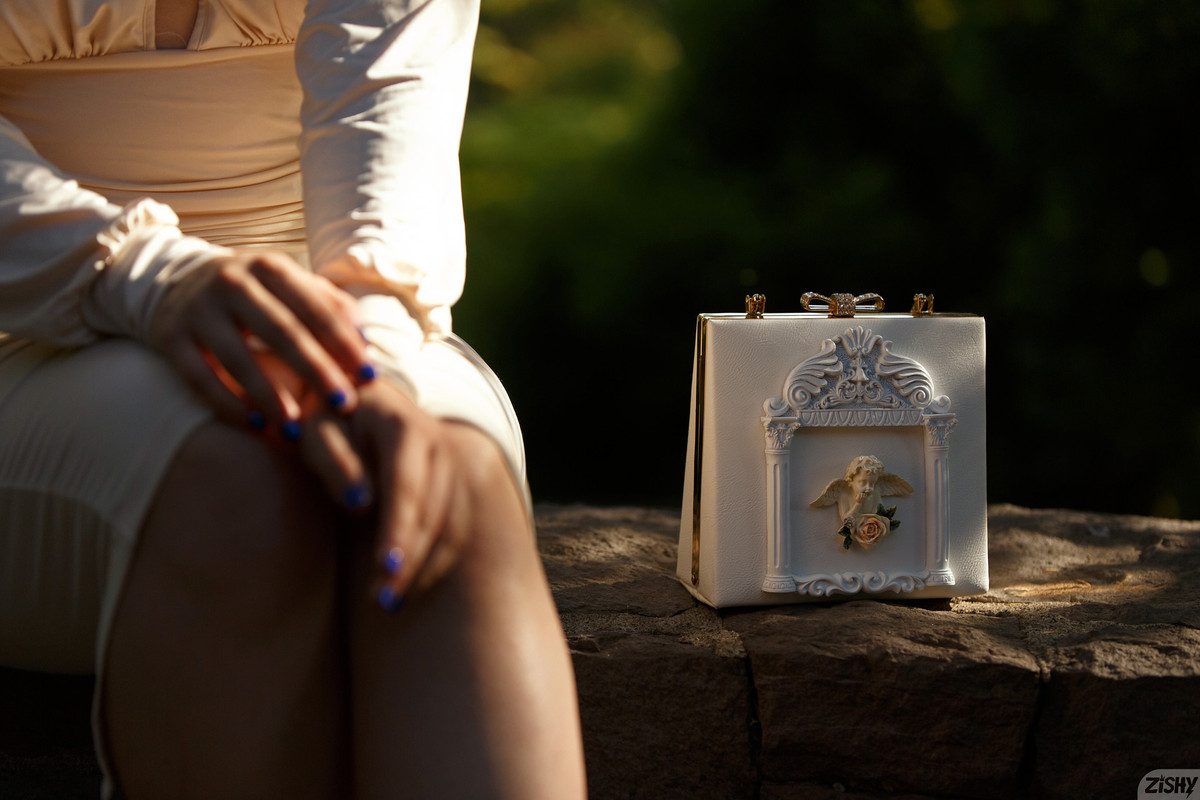 full_004_0928351433270766