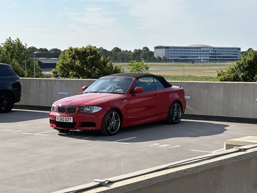 F90BD7E6-2E27-4423-B378-785734B5F5F2_1_201_a