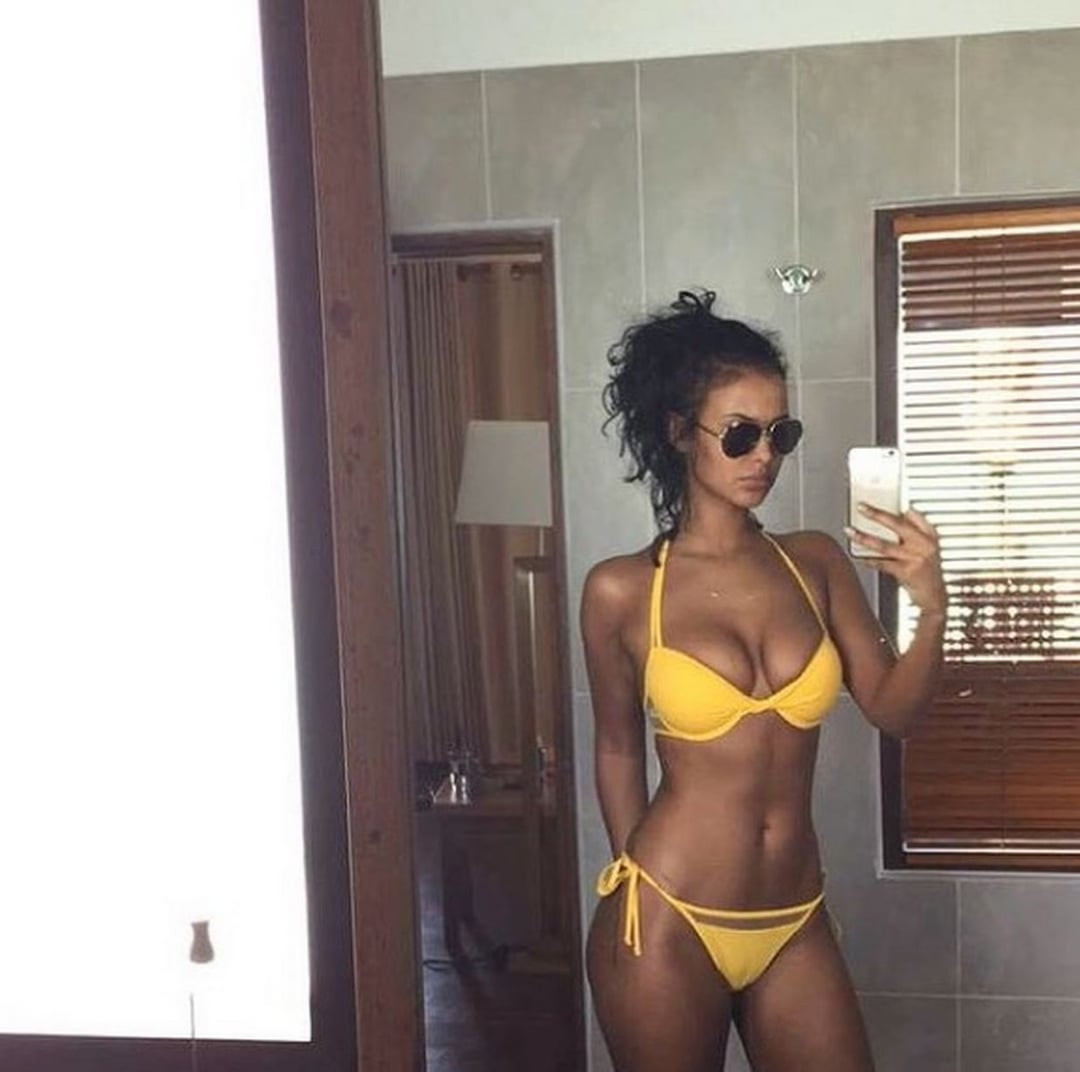 [Εικόνα: mayas-best-bikini-pics-she-gets-me-rock-...cp8f91.jpg]