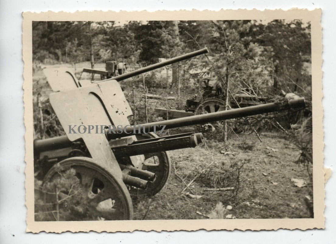 Russland 1941 russ. Flak Stellung Geschütz SDkfz Traktor Schlepper Bulldog