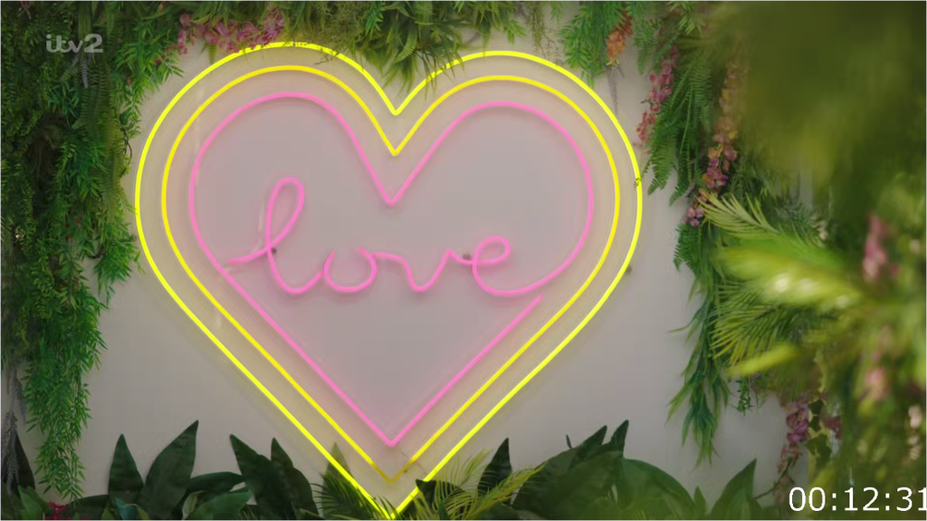 [Image: tuf7nd09kv3b.png]