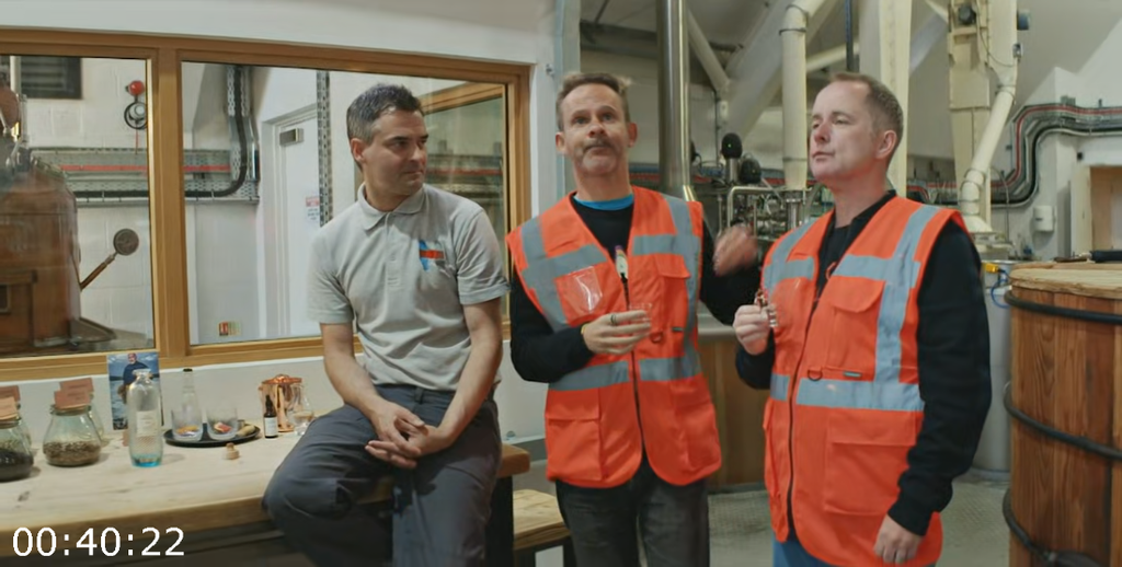 [Image: 7o2y8abfgt1a.png]