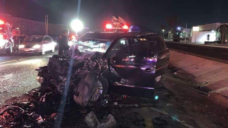 Fuerte accidente vehicular: Reportan 3 muertos y 4 heridos tras colisión de dos autos