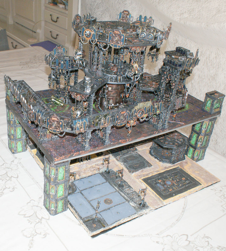 table-shadow-war-DSC01914.jpg