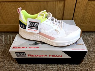 skechers-lemon-HD.jpg
