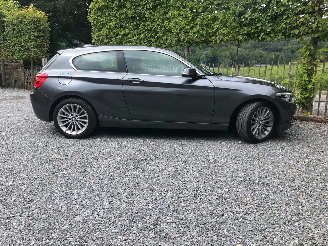 bmw118i