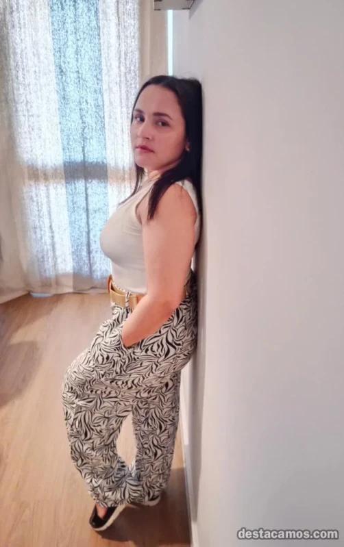 658359621 mujer de compania en cadiz Xi Ir MD