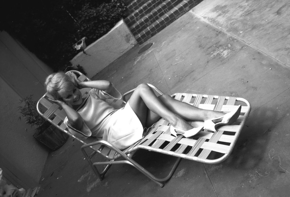 elke_sommer_me90