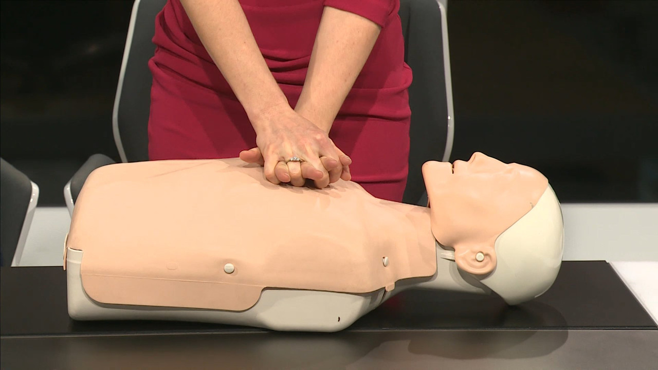 08 January - 18.00.00 - ITV News London. The latest news and wea