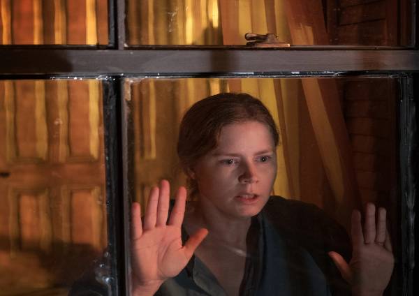 The Woman in the Window (2021) The Woman in the Window (2021)