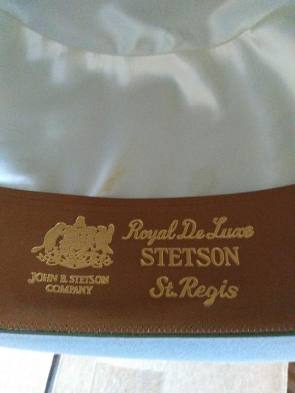 Homburg-Royal-De-Luxe-11-A.jpg