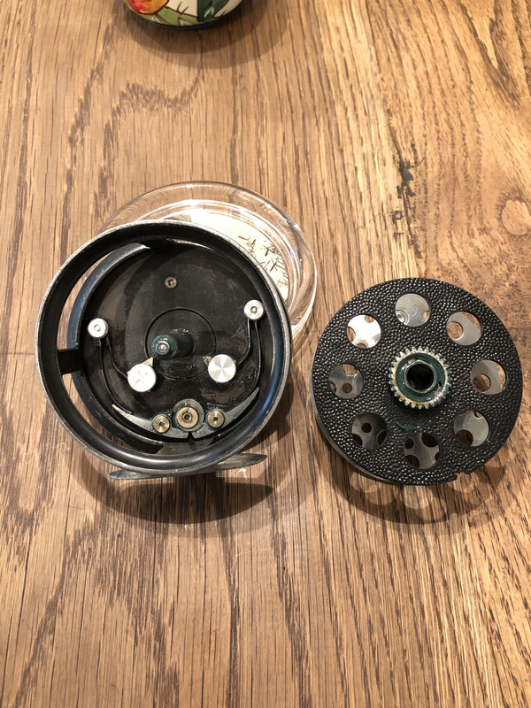 E07FE29A-1340-417C-AF33-94D76FDD6115