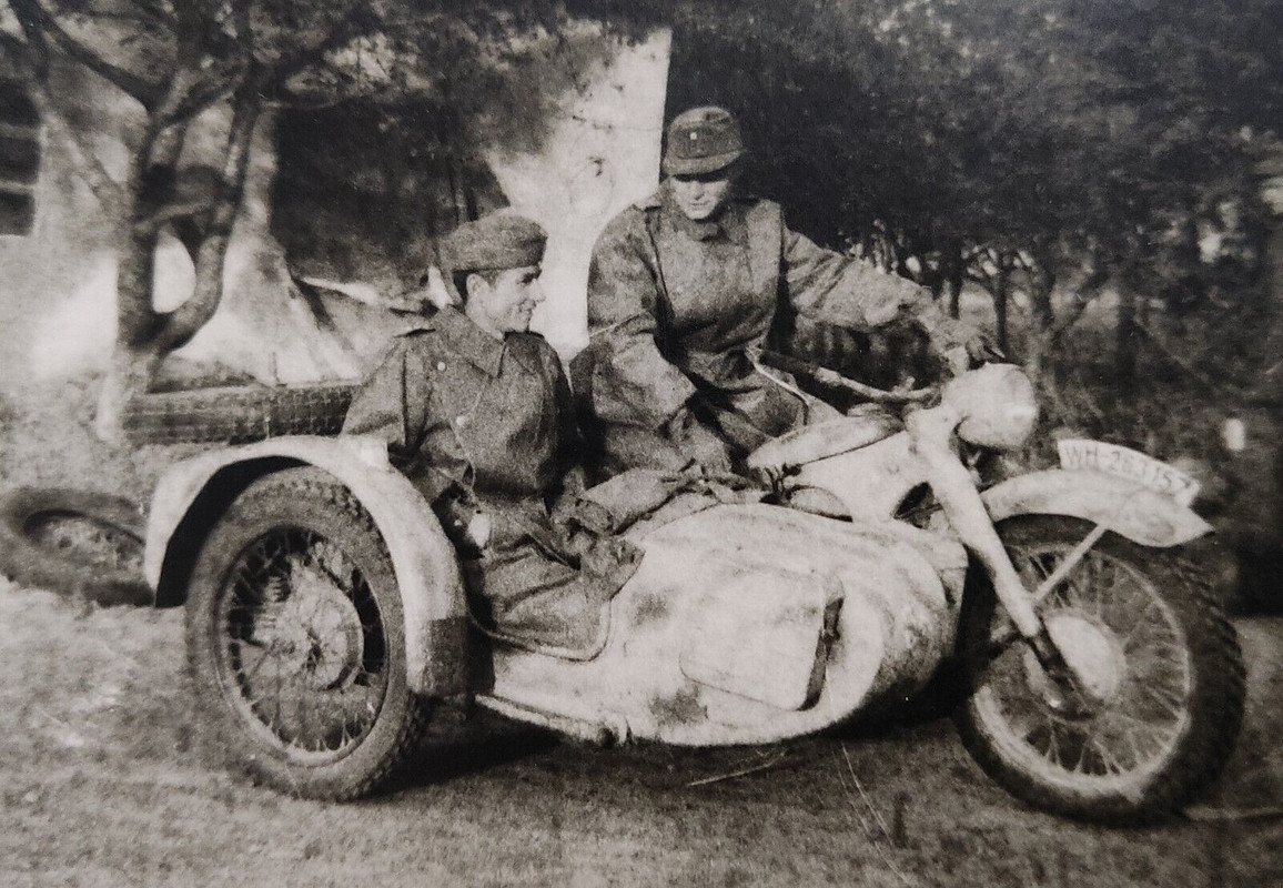 Wehrmachtsgespann, Kradmelder, Motorrad, Wehrmacht 2WK