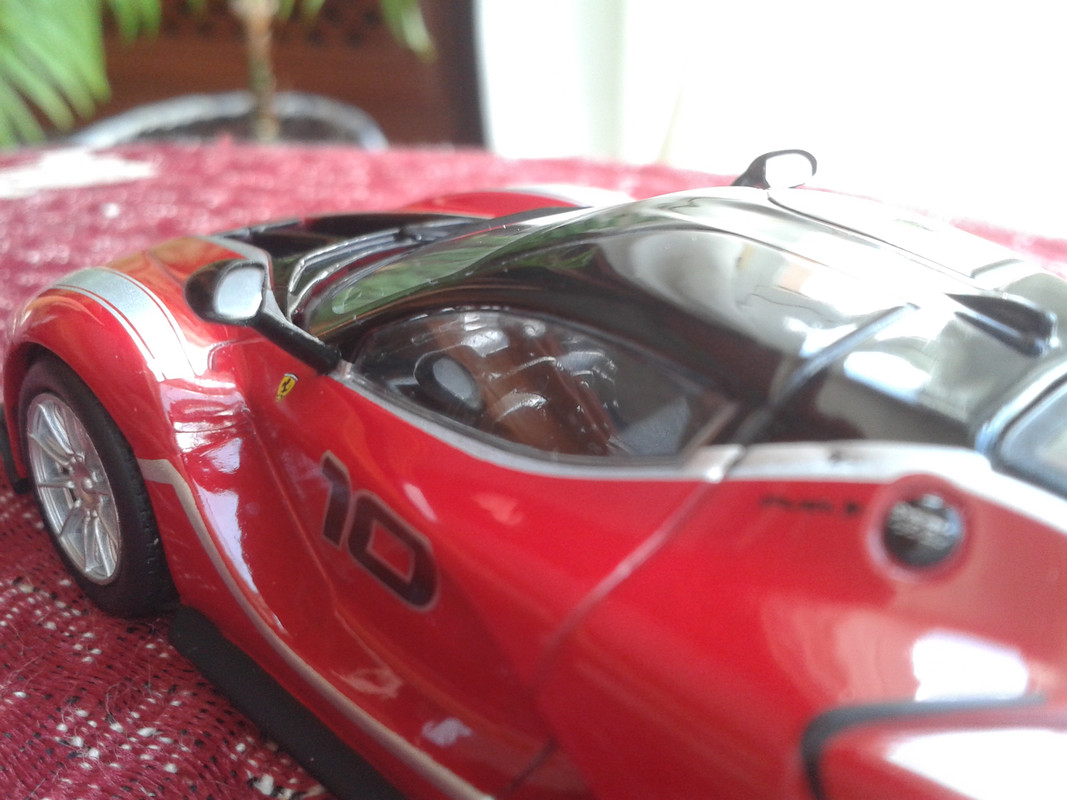 2014 Ferrari FXX K (Ixo-nº 3 Ferrari GT Collection) (18)