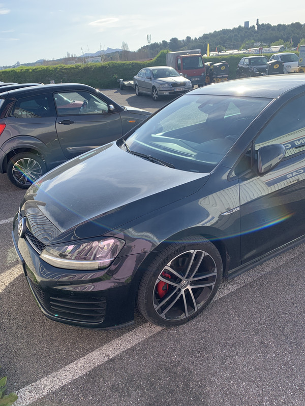 DBEF4CD7-0B7D-42C1-ADF2-57BA827CD0EE